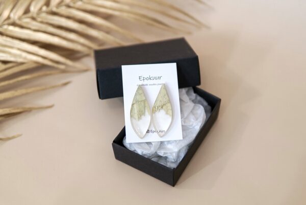 Puidust kõrvarõngad