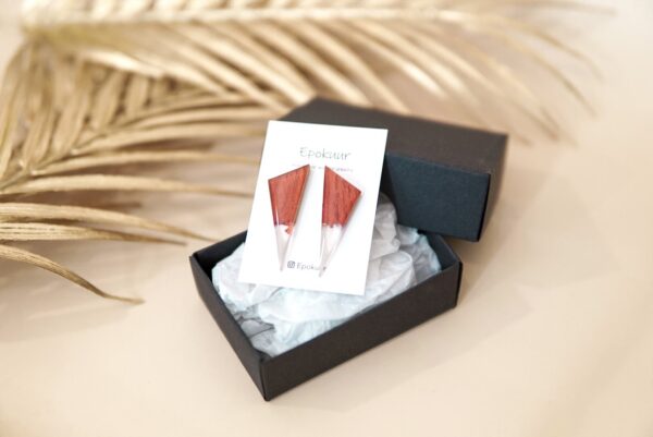 Puidust kõrvarõngad