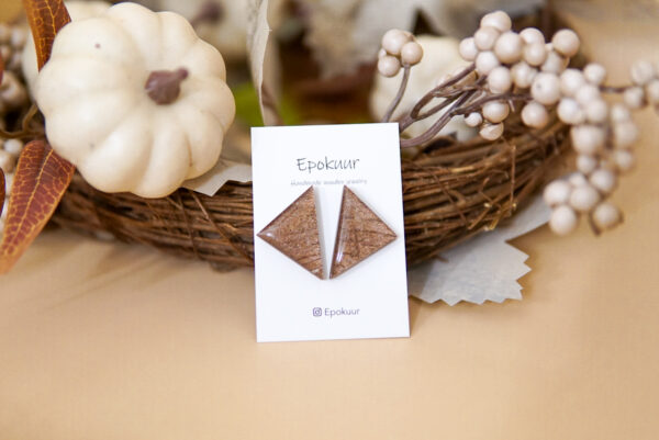 Puidust kõrvarõngad