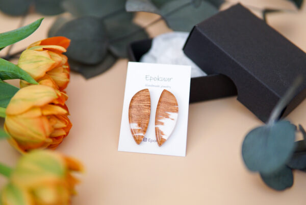 Puidust kõrvarõngad